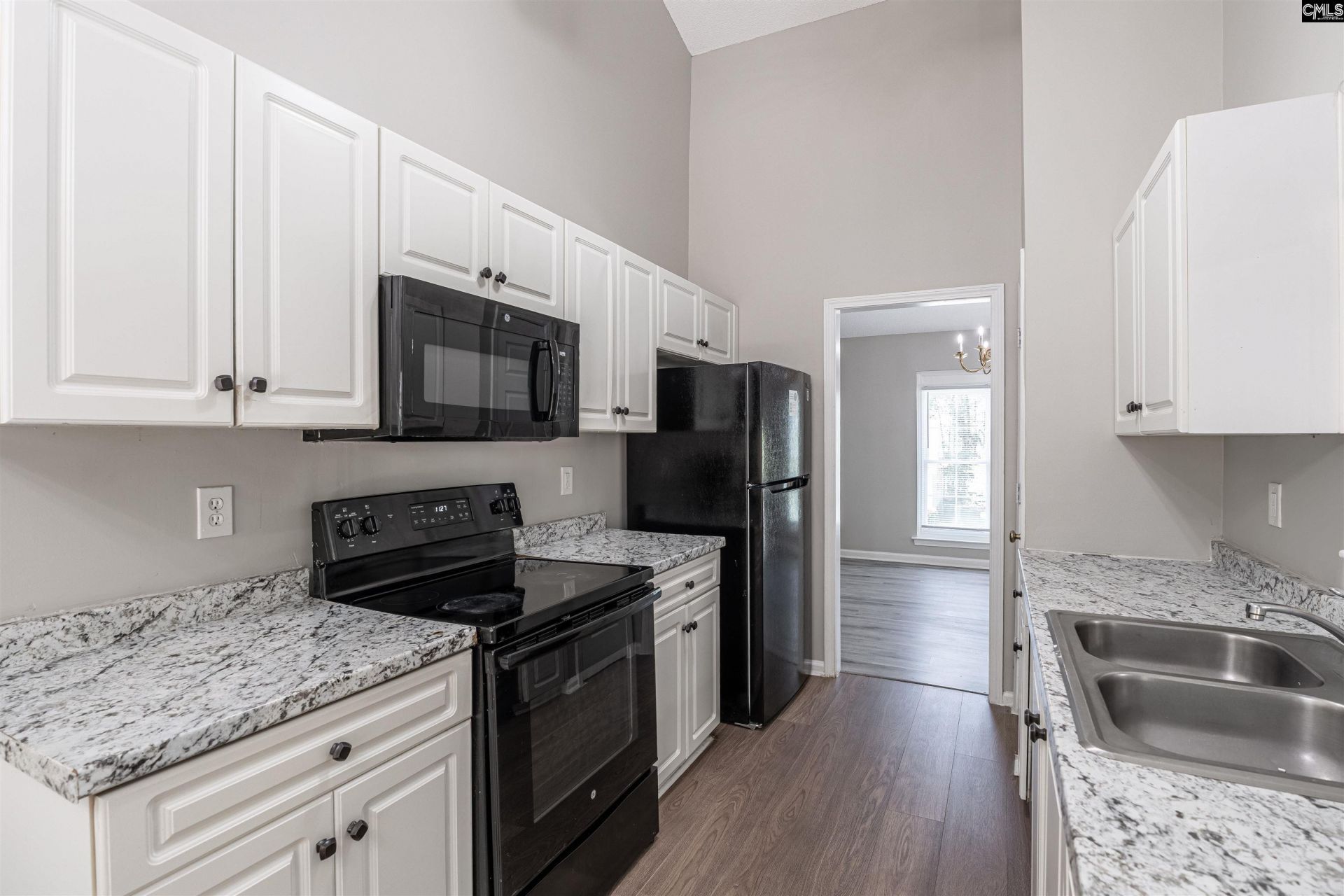 117 Scanley Road Photo 11