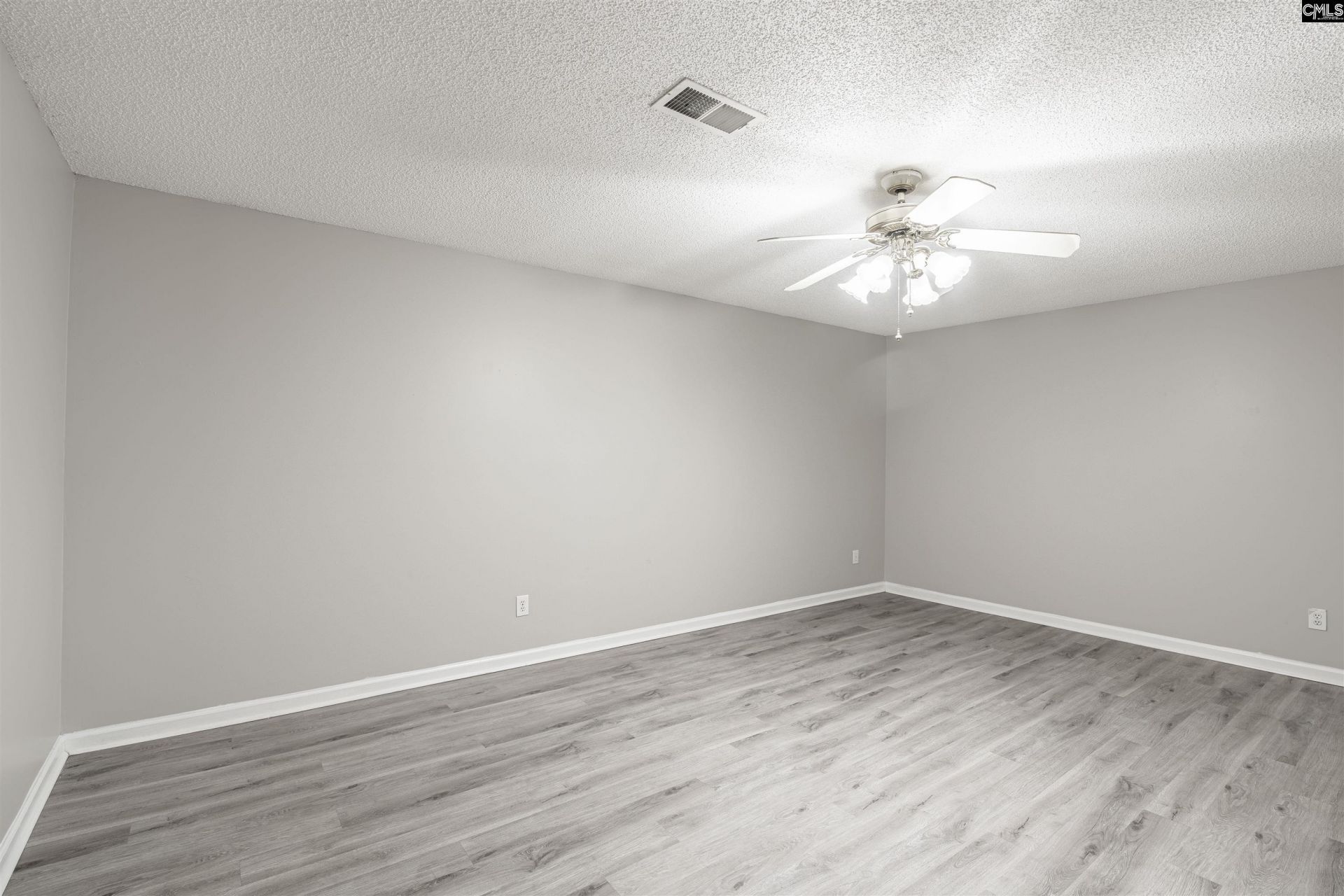 117 Scanley Road Photo 22