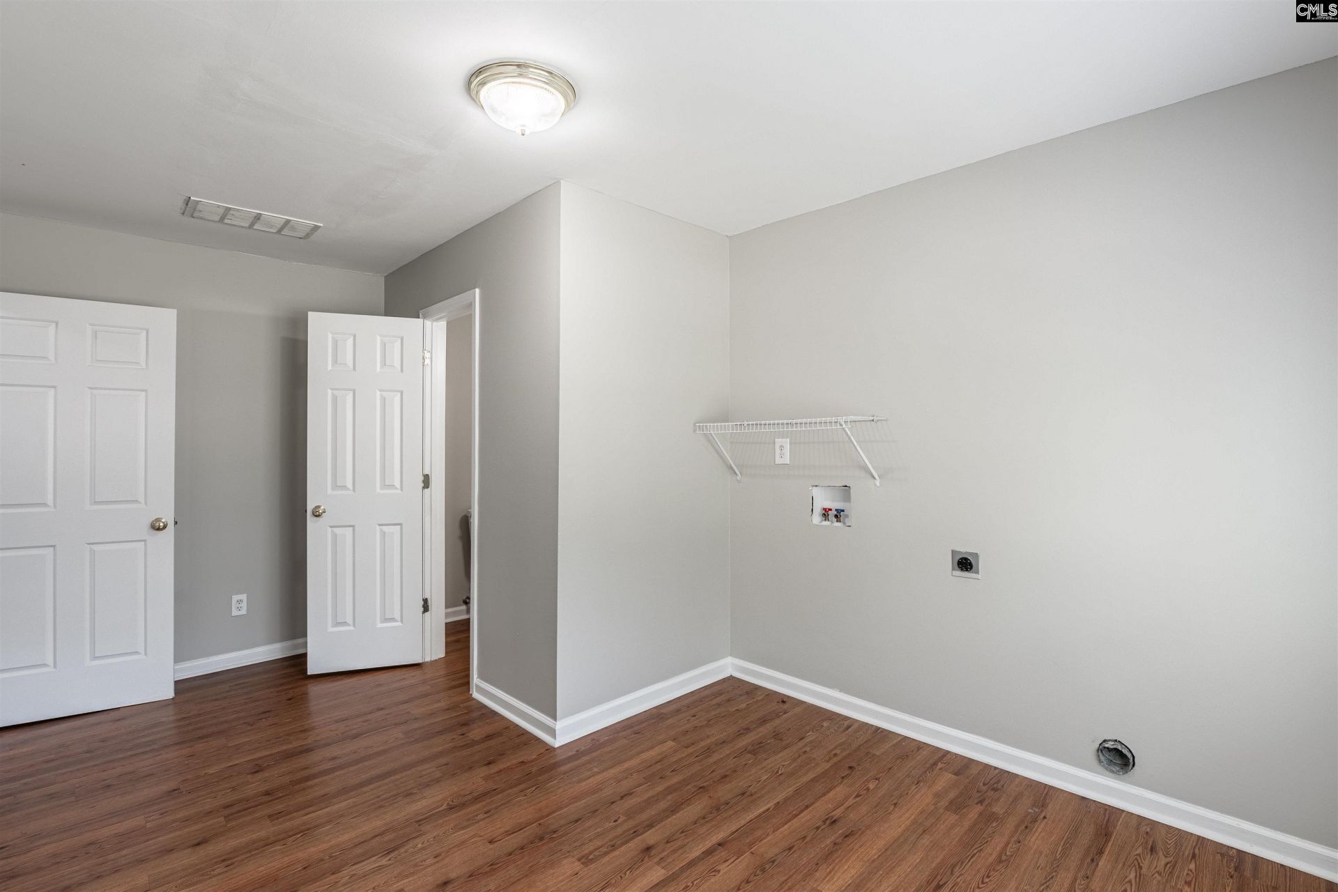 117 Scanley Road Photo 24