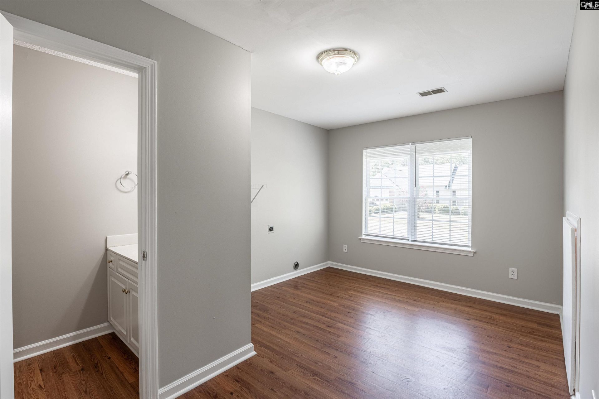 117 Scanley Road Photo 25