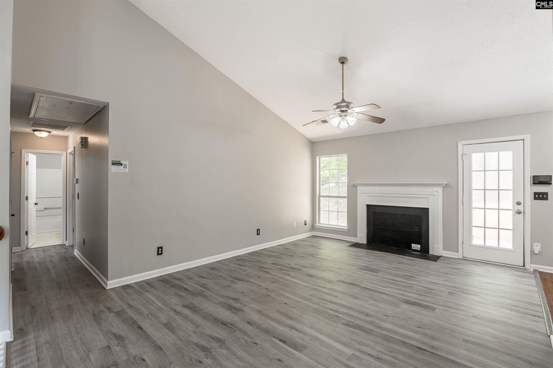 117 Scanley Road Photo 5