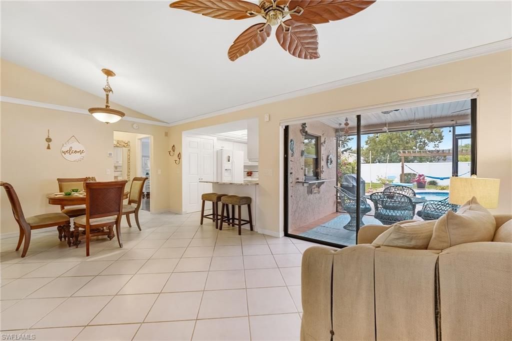 1022 SE 17th Ave, Cape Coral, FL 33990 Photo