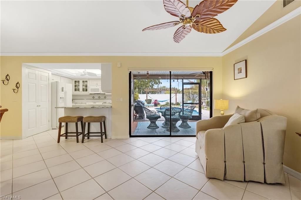 1022 SE 17th Ave, Cape Coral, FL 33990 Photo