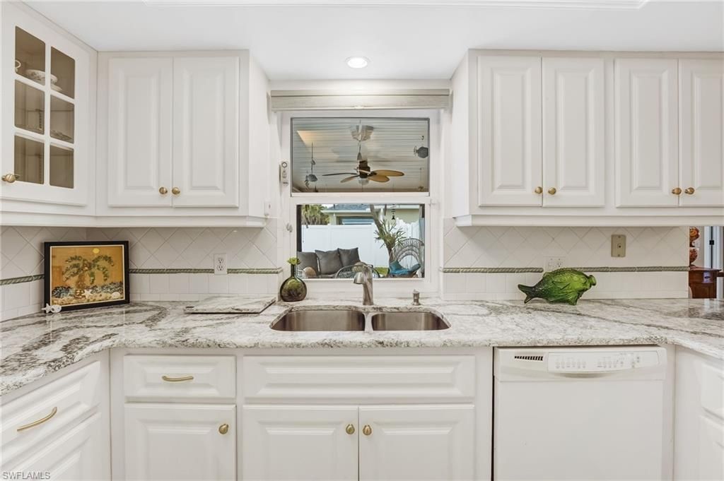 1022 SE 17th Ave, Cape Coral, FL 33990 Photo