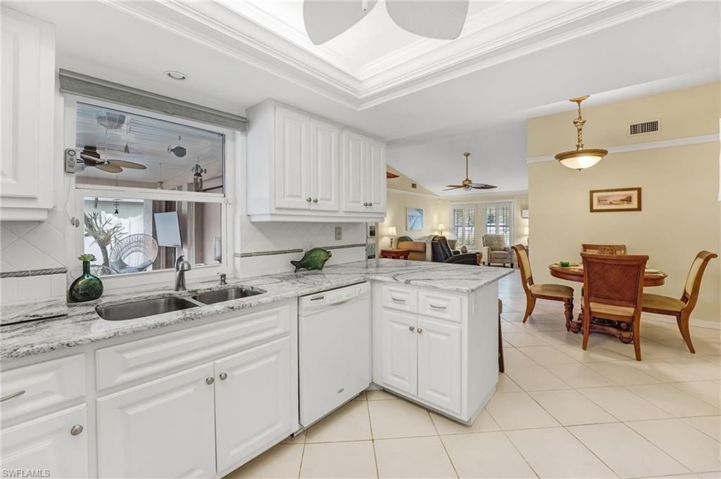 1022 SE 17th Ave, Cape Coral, FL 33990 Photo