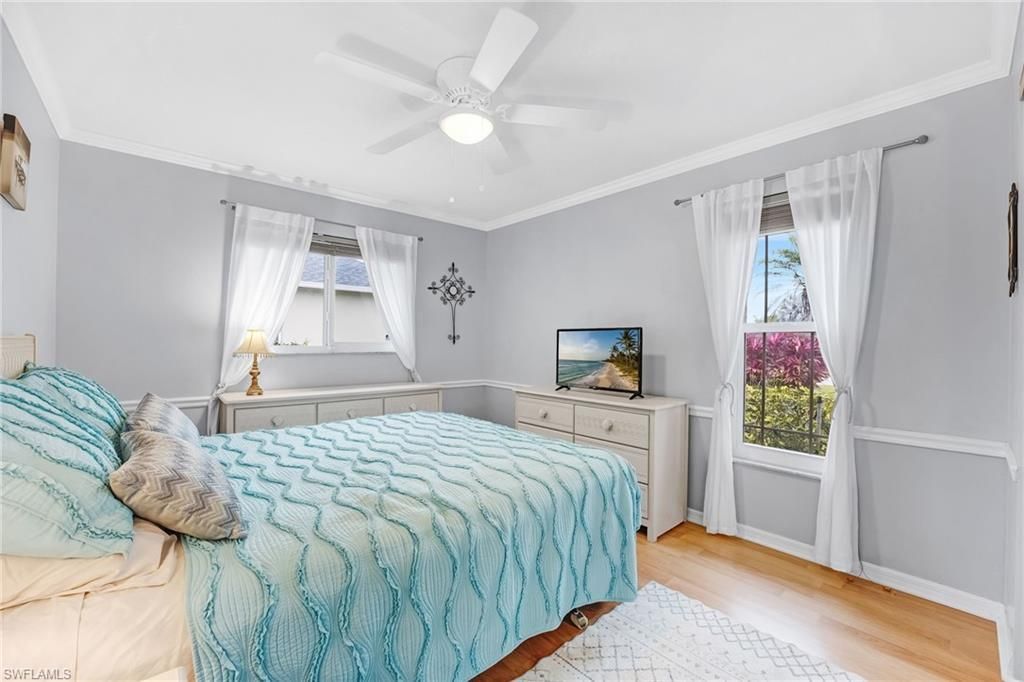 1022 SE 17th Ave, Cape Coral, FL 33990 Photo