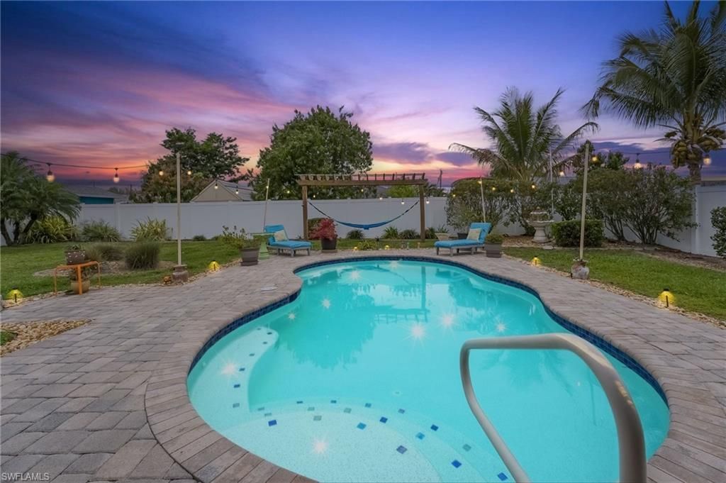 1022 SE 17th Ave, Cape Coral, FL 33990 Photo