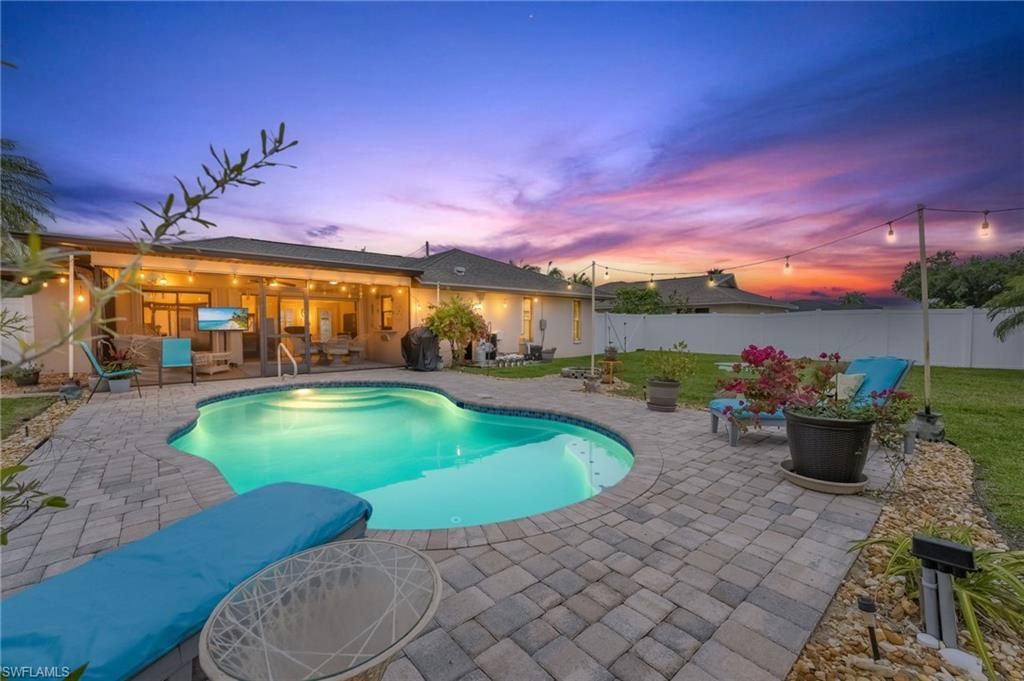 1022 SE 17th Ave, Cape Coral, FL 33990 Photo