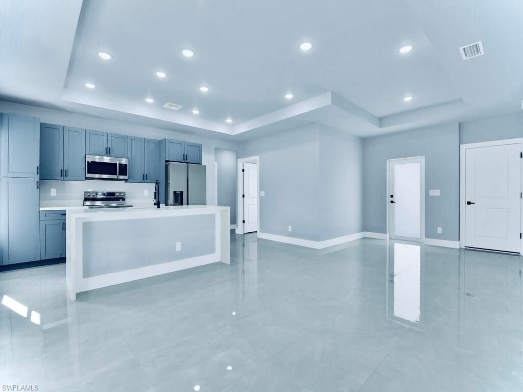 1040 Candlelight Dr, Lehigh Acres, FL 33974 Photo