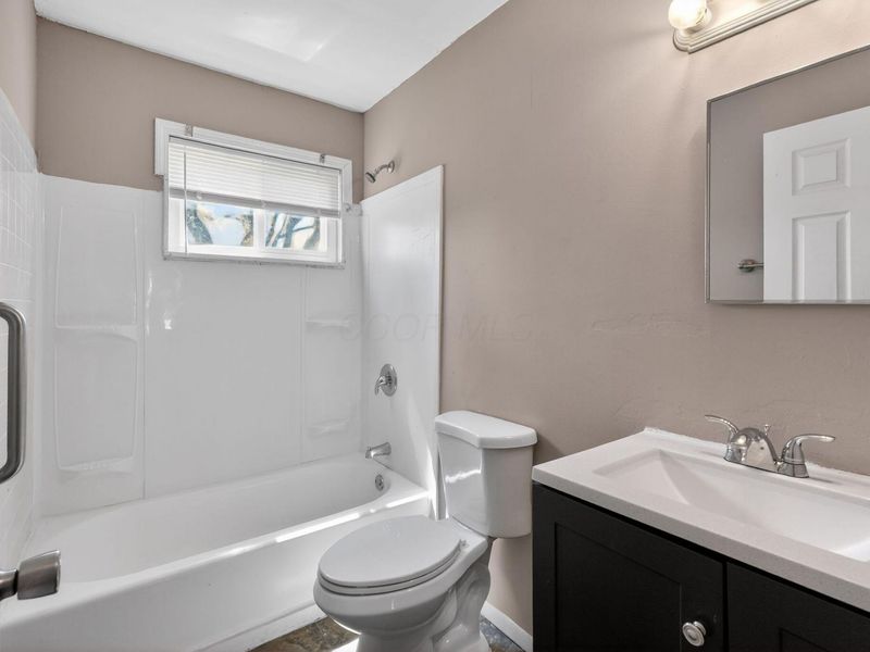 5373 Deforest Drive , Columbus, OH 43232 Photo 21