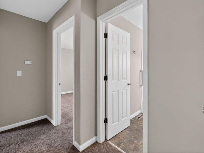 5373 Deforest Drive , Columbus, OH 43232 Photo 22