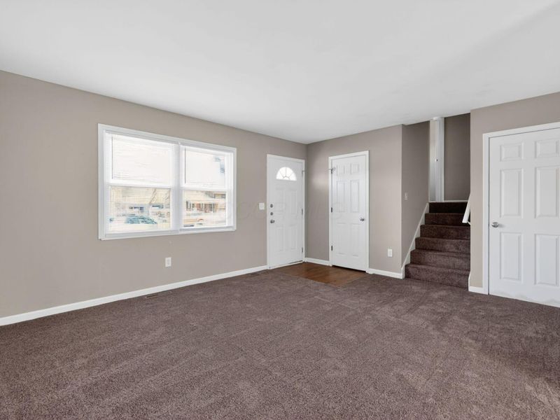 5373 Deforest Drive , Columbus, OH 43232 Photo 3