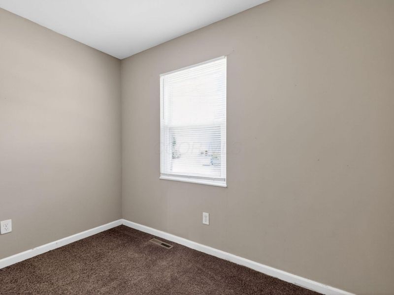 5373 Deforest Drive , Columbus, OH 43232 Photo 8