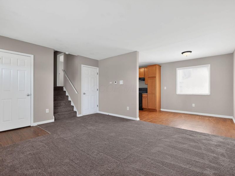 5373 Deforest Drive , Columbus, OH 43232 Photo 9