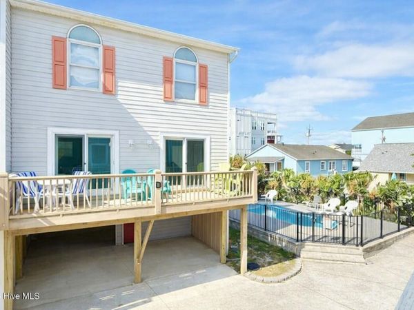 511 N Carolina Beach Avenue N, Unit 4, Carolina Beach, NC 28428