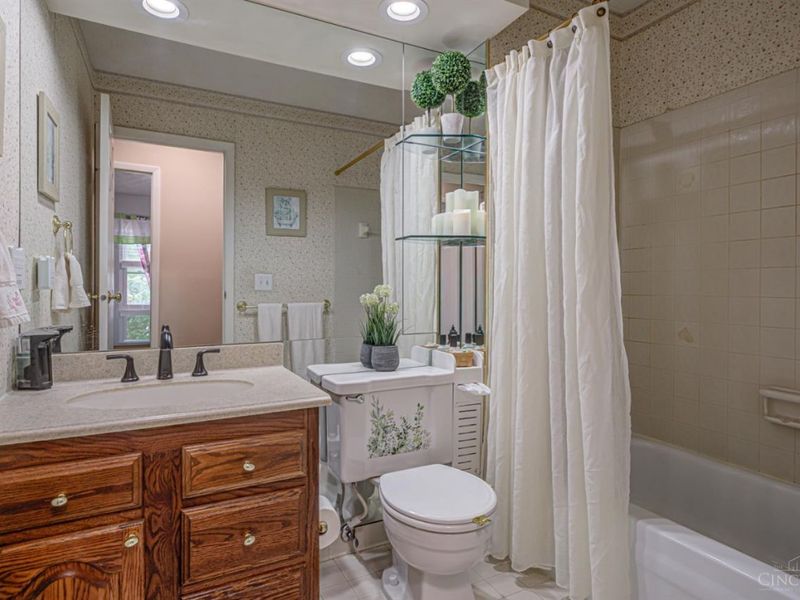 5109 Whitmore Drive, Delhi Twp, OH 45238 Photo 15