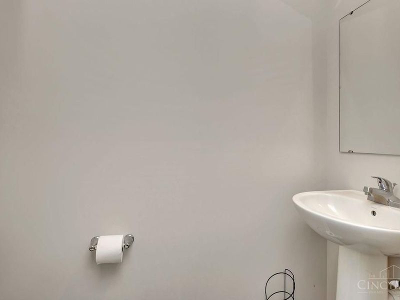 9809 Melcarl Drive, Colerain Township, OH 45251 Photo 12