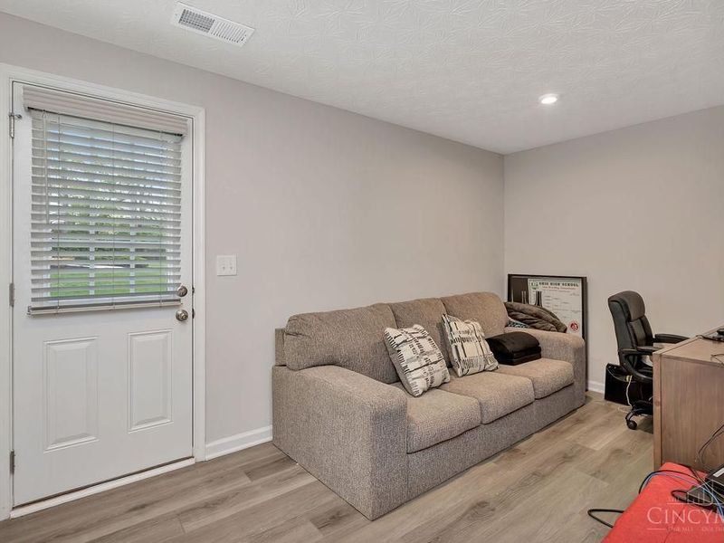 9809 Melcarl Drive, Colerain Township, OH 45251 Photo 20