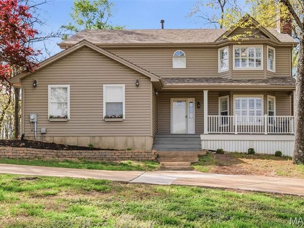 16754 Clayton Road , Wildwood, MO 63011