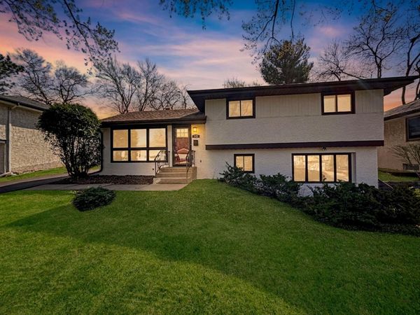 130 17th Avenue N, South Saint Paul, MN 55075