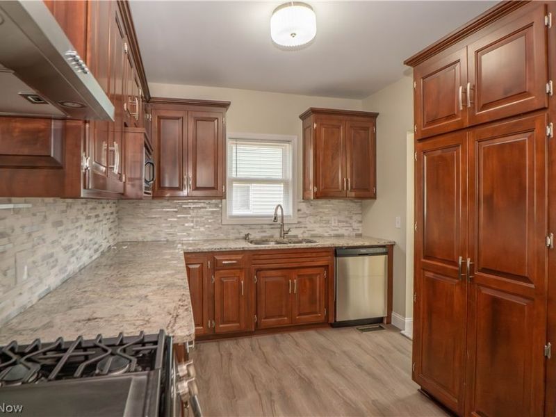 3016 9th Street SW, Canton, OH 44710 Photo 11