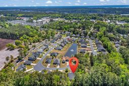 220 Swallowtail Ct. photo 4