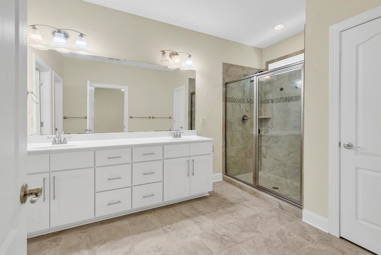 220 Swallowtail Ct. Photo 36