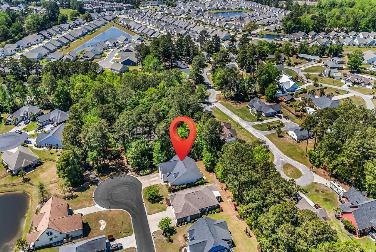 220 Swallowtail Ct. Photo 4