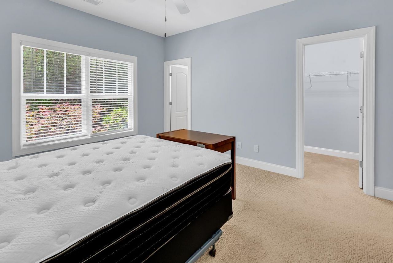 220 Swallowtail Ct. Photo 40