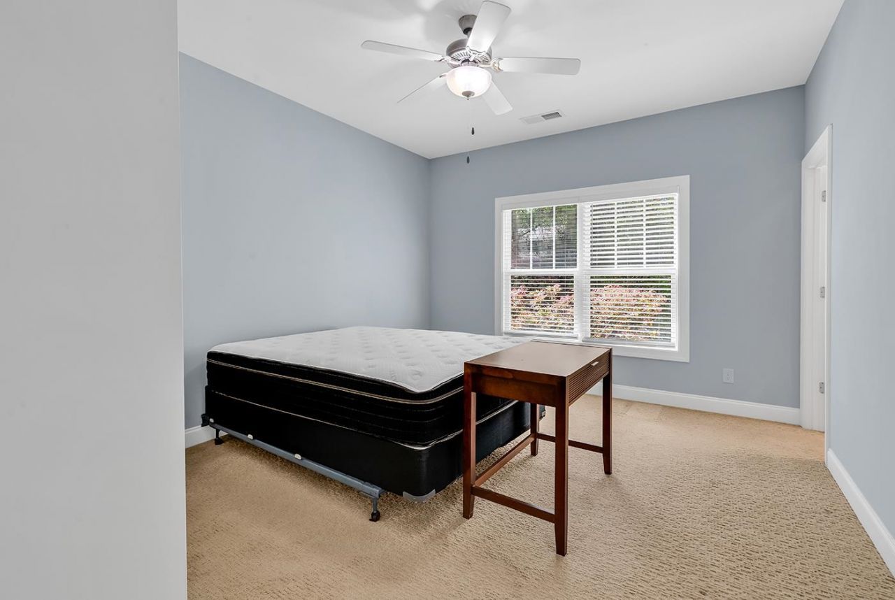 220 Swallowtail Ct. Photo 40