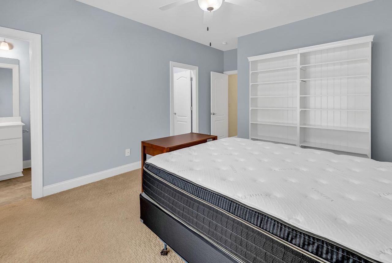 220 Swallowtail Ct. Photo 42