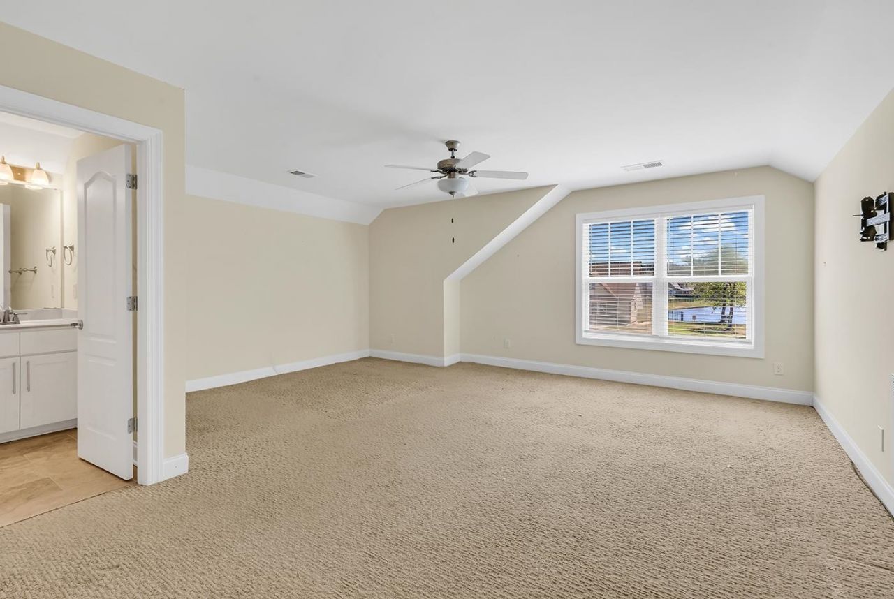 220 Swallowtail Ct. Photo 47