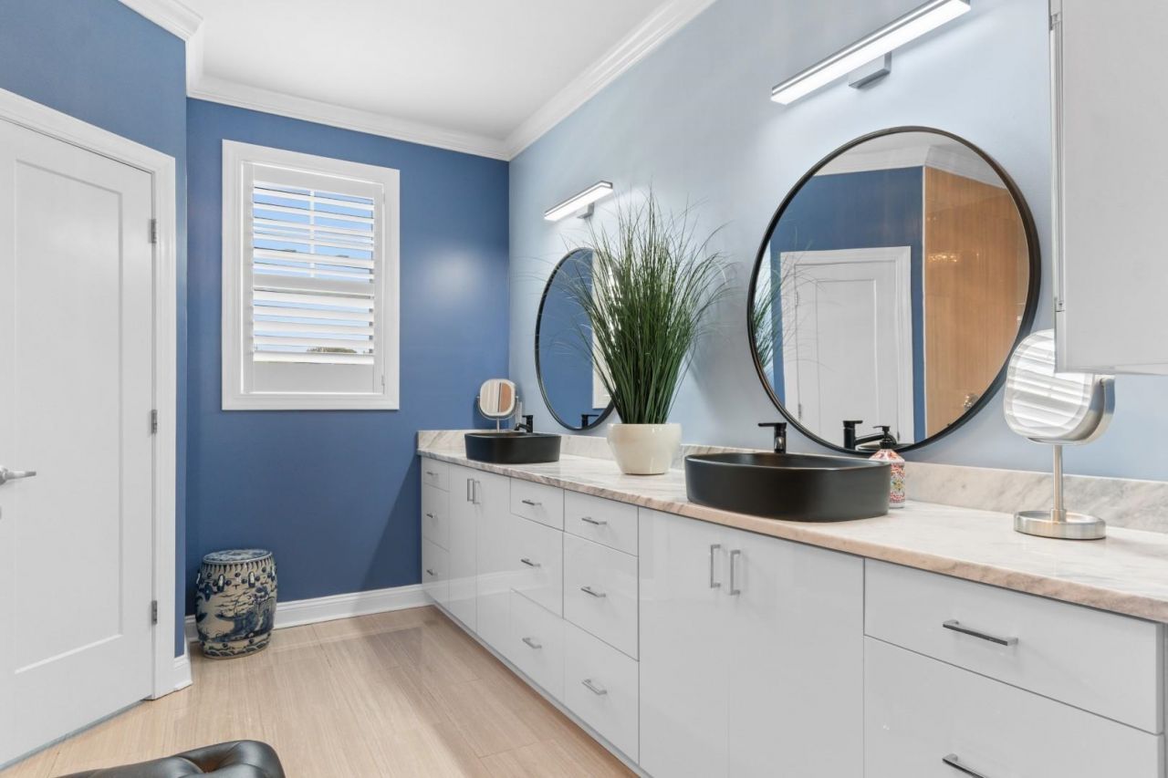 338 Harbour View Dr. Photo 14