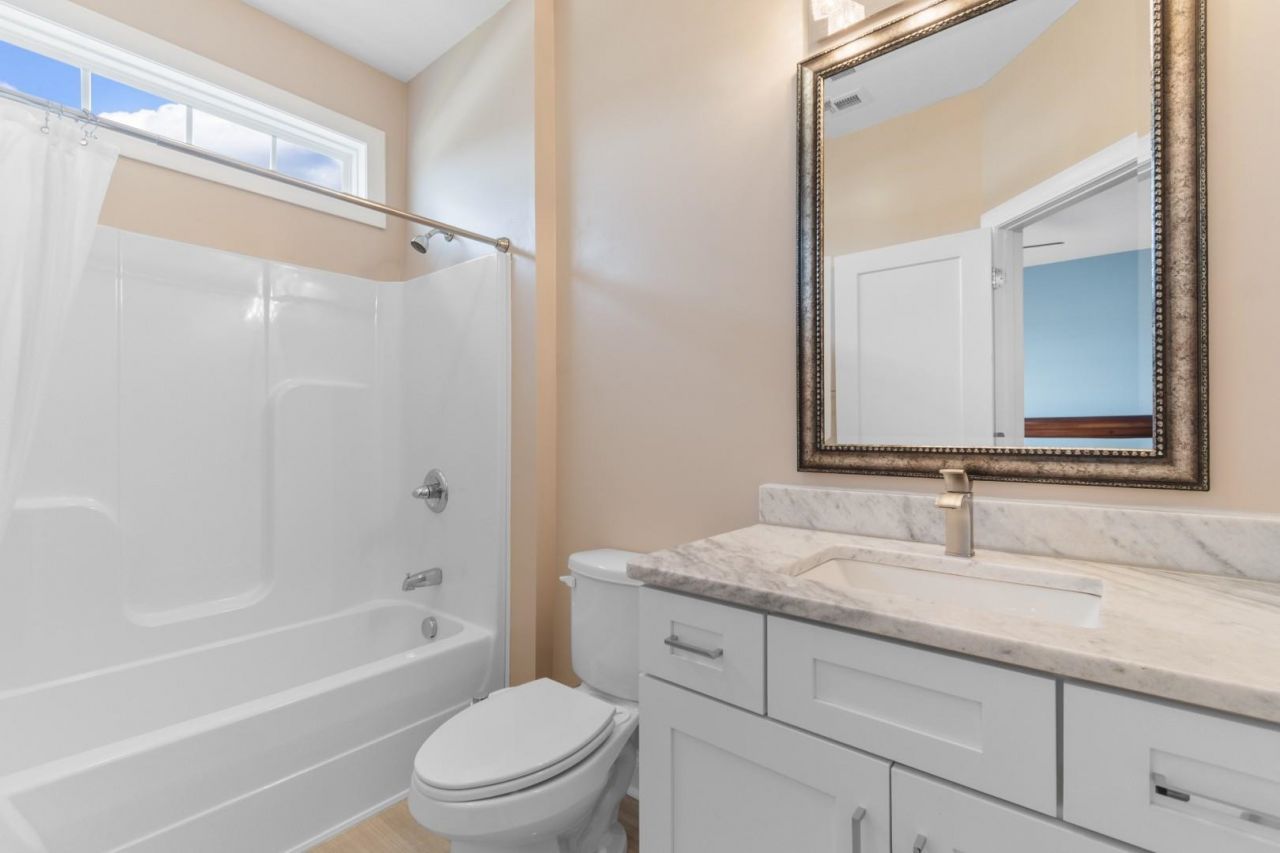 338 Harbour View Dr. Photo 25