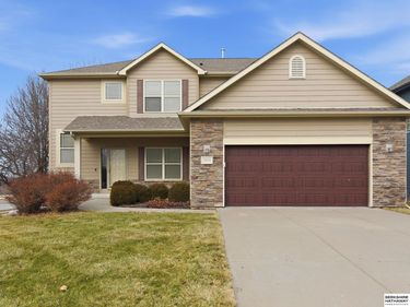 19374 Blaine Street , Omaha, NE 68135