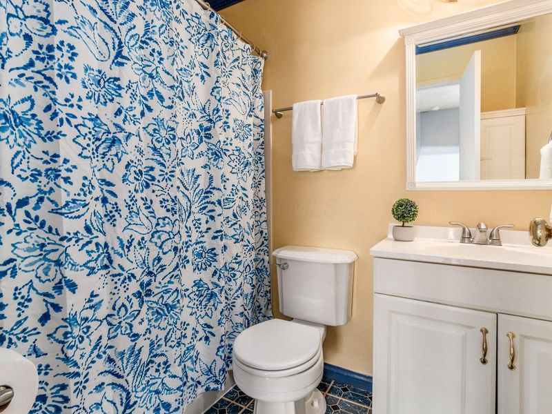 3710 Harborough Drive, Columbus, OH 43230 Photo 24