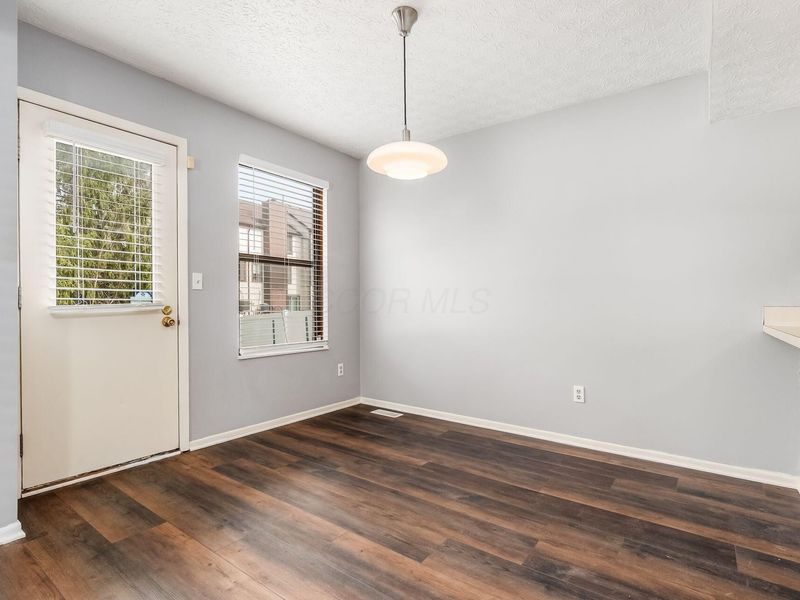 3710 Harborough Drive, Columbus, OH 43230 Photo 9