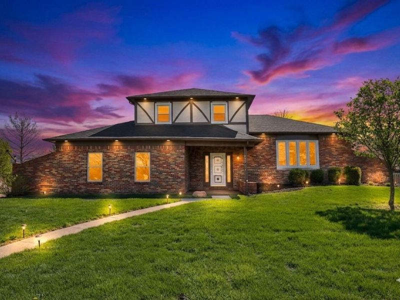 6347 Moundview Place, Grove City, OH 43123 Photo 2