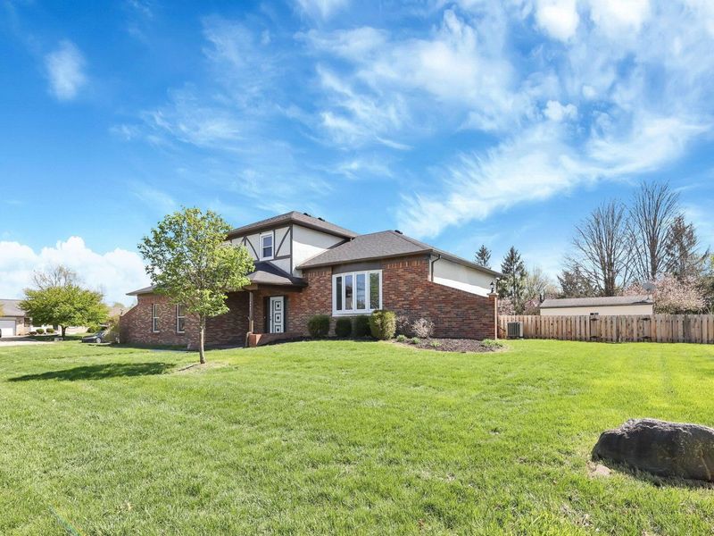 6347 Moundview Place, Grove City, OH 43123 Photo 3