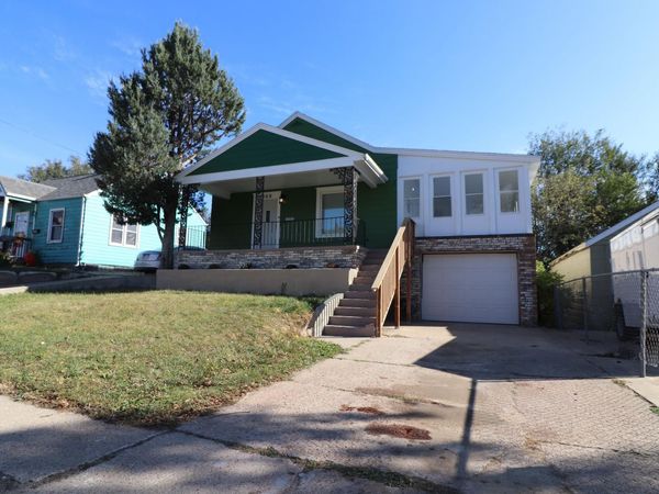 806 N Dakota Ave, Sioux Falls, SD 57104