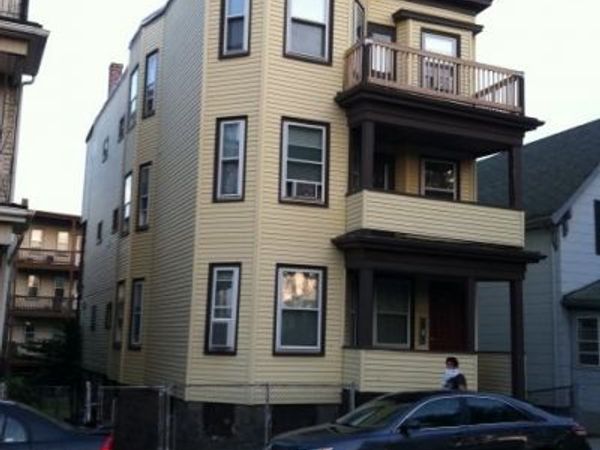 901 Saratoga Street, Unit 3, Boston, MA 02128