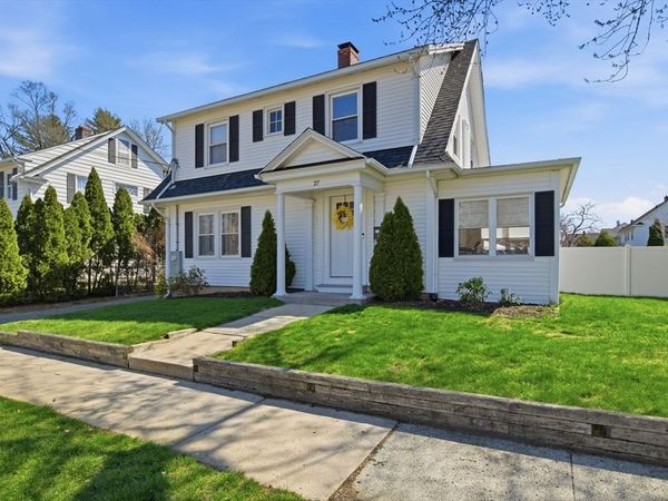 27 Fairfield Terrace, Longmeadow, MA 01106