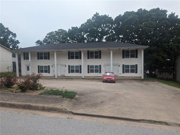 2437 N Brophy Avenue , Unit 4, Fayetteville, AR 72703