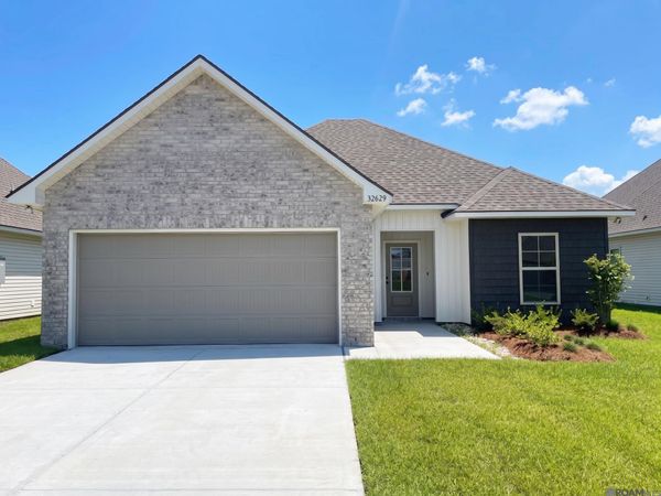 32629 Flower Tree Ct, Walker, LA 70785