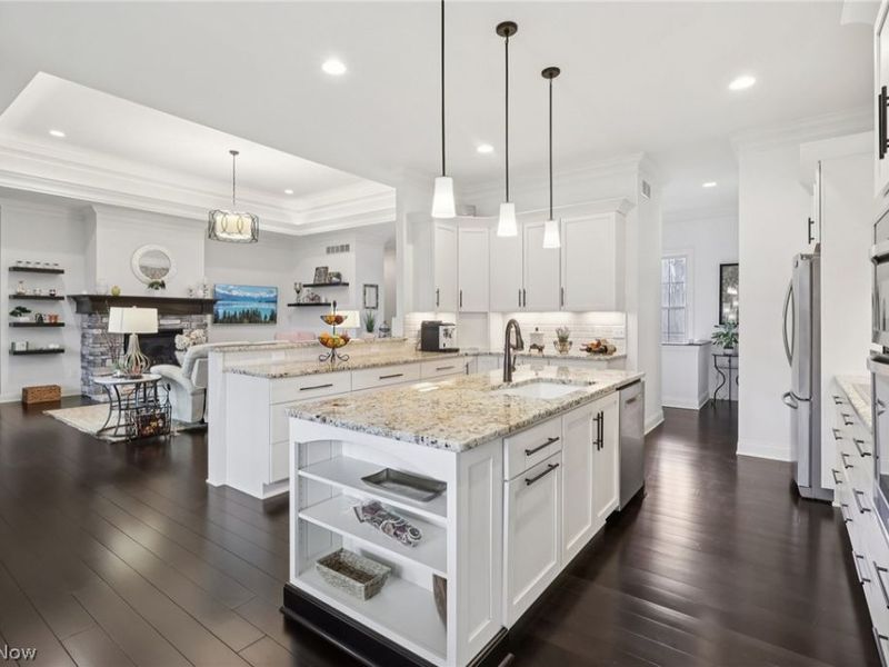 380 Crown Ridge Drive, Cuyahoga Falls, OH 44223 Photo 11