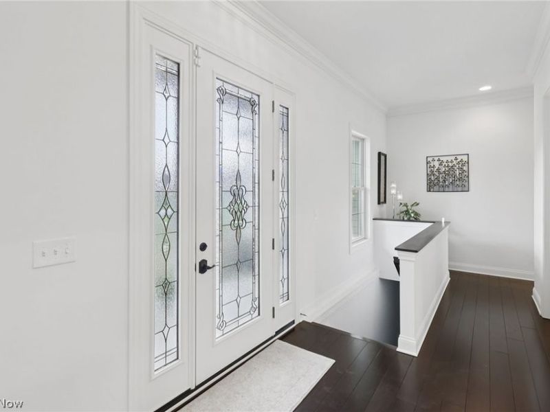 380 Crown Ridge Drive, Cuyahoga Falls, OH 44223 Photo 3