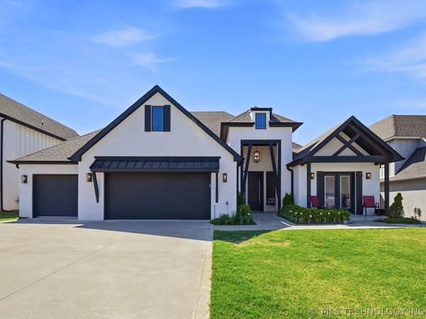 14390 S College Avenue, Bixby, OK 74008