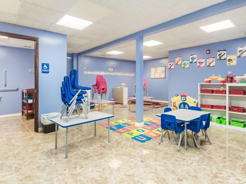 3719 Broadway, Grove City, OH 43123 Photo 12