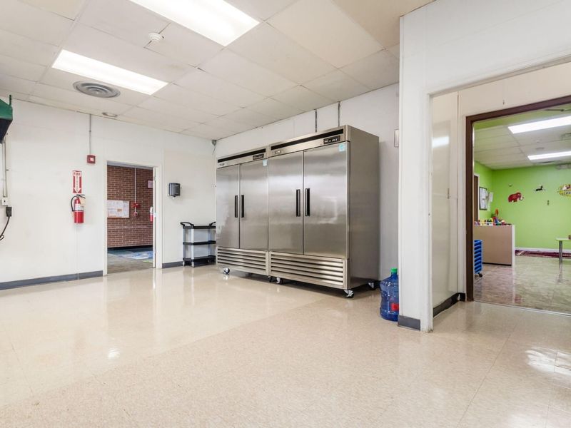 3719 Broadway, Grove City, OH 43123 Photo 30