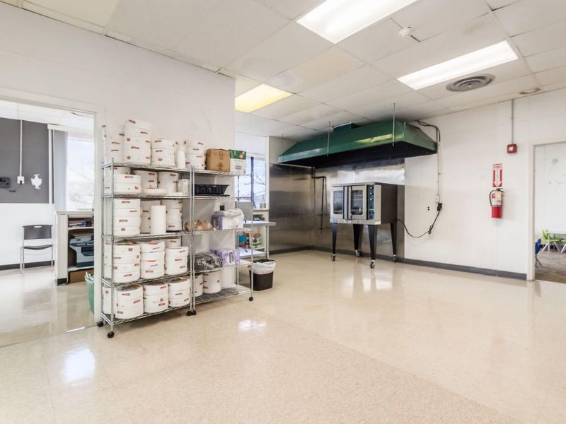 3719 Broadway, Grove City, OH 43123 Photo 31